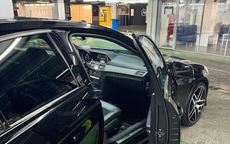 Mercedes-Benz E-Класс, 2015 год, 2 800 000 рублей, 11 фотография