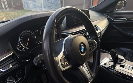 BMW 5 серия, 2018 год, 4 700 000 рублей, 13 фотография