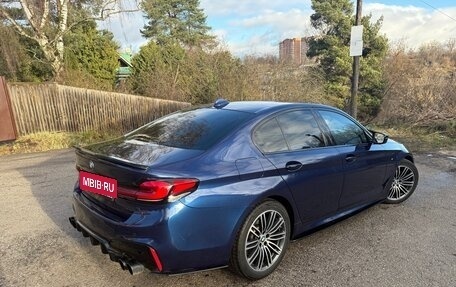 BMW 5 серия, 2018 год, 4 700 000 рублей, 3 фотография