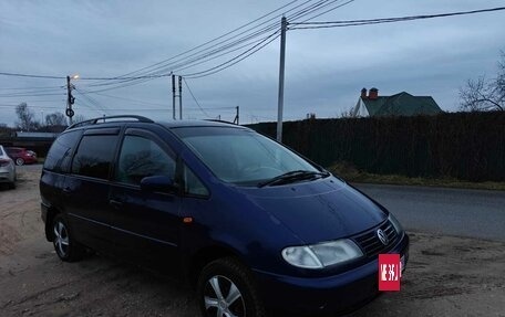 Volkswagen Sharan I рестайлинг, 1999 год, 210 000 рублей, 4 фотография