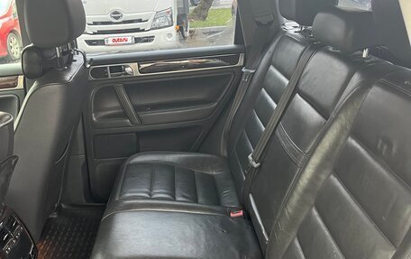 Volkswagen Touareg III, 2004 год, 850 000 рублей, 11 фотография