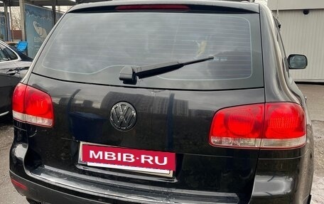 Volkswagen Touareg III, 2004 год, 850 000 рублей, 4 фотография