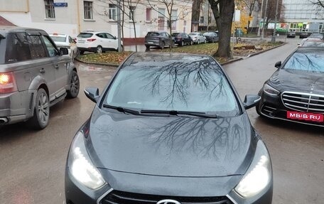 Hyundai i40 I рестайлинг, 2015 год, 1 100 000 рублей, 2 фотография