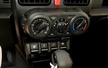 Suzuki Jimny, 2025 год, 2 990 000 рублей, 14 фотография