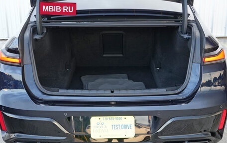 BMW 7 серия, 2023 год, 13 987 600 рублей, 25 фотография