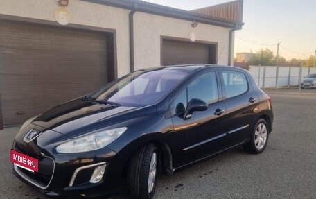 Peugeot 308 II, 2012 год, 798 000 рублей, 3 фотография