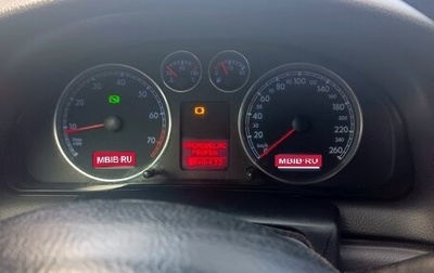 Volkswagen Passat B5+ рестайлинг, 2004 год, 250 000 рублей, 1 фотография