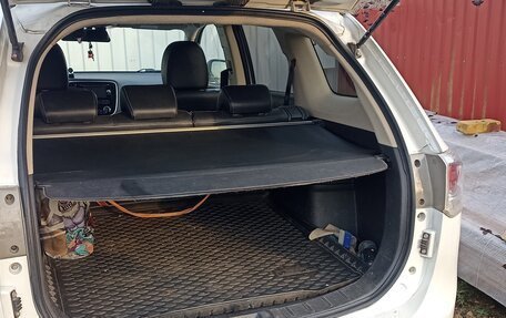 Mitsubishi Outlander III рестайлинг 3, 2013 год, 1 185 000 рублей, 9 фотография