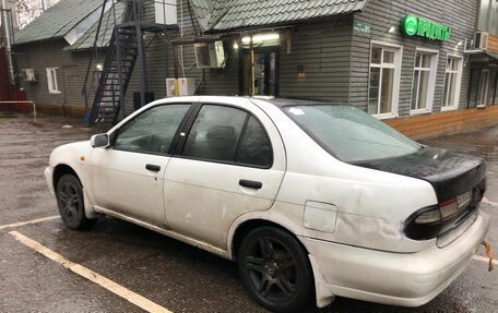Nissan Almera, 1998 год, 90 000 рублей, 4 фотография