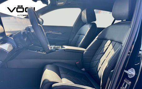 BMW 5 серия, 2025 год, 12 300 000 рублей, 8 фотография