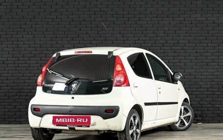 Peugeot 107 I рестайлинг, 2007 год, 190 000 рублей, 4 фотография