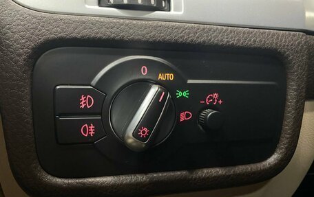 Volkswagen Touareg III, 2012 год, 2 099 900 рублей, 12 фотография