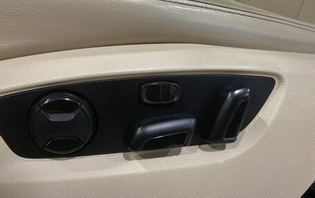 Volkswagen Touareg III, 2012 год, 2 099 900 рублей, 15 фотография