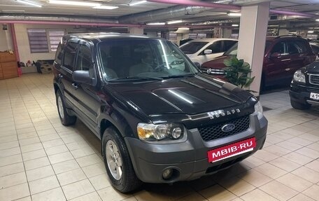 Ford Escape II, 2004 год, 510 000 рублей, 3 фотография