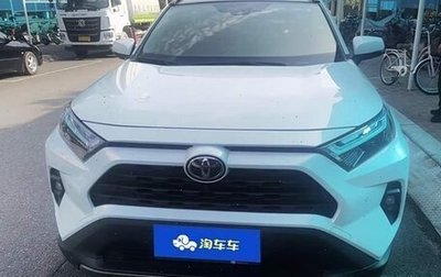 Toyota RAV4, 2024 год, 2 655 000 рублей, 1 фотография