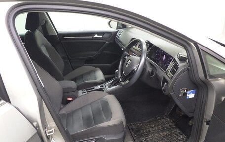 Volkswagen Golf VII, 2018 год, 1 220 000 рублей, 6 фотография