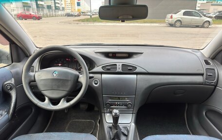 Renault Laguna II, 2001 год, 265 000 рублей, 35 фотография