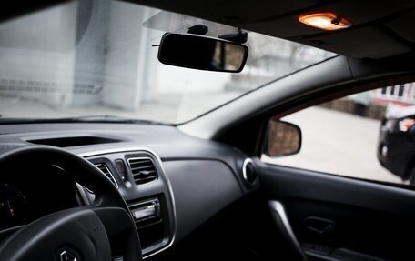 Renault Logan II, 2014 год, 500 000 рублей, 13 фотография