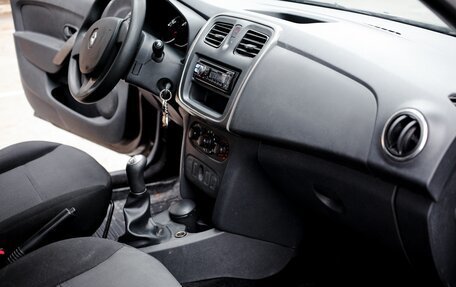 Renault Logan II, 2014 год, 500 000 рублей, 15 фотография