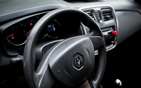 Renault Logan II, 2014 год, 500 000 рублей, 18 фотография