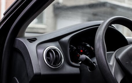 Renault Logan II, 2014 год, 500 000 рублей, 36 фотография