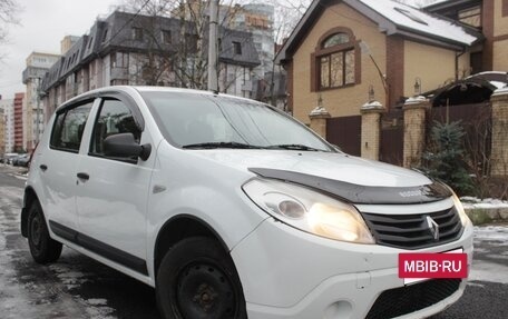 Renault Sandero I, 2013 год, 390 000 рублей, 6 фотография
