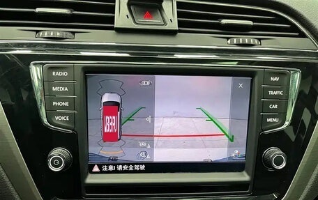 Volkswagen Touran III, 2021 год, 2 200 000 рублей, 12 фотография