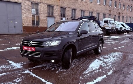 Volkswagen Touareg III, 2011 год, 1 700 000 рублей, 1 фотография