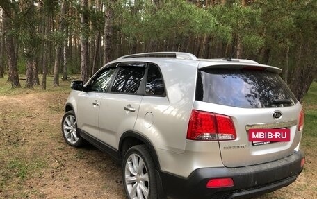 KIA Sorento II рестайлинг, 2010 год, 1 300 000 рублей, 2 фотография