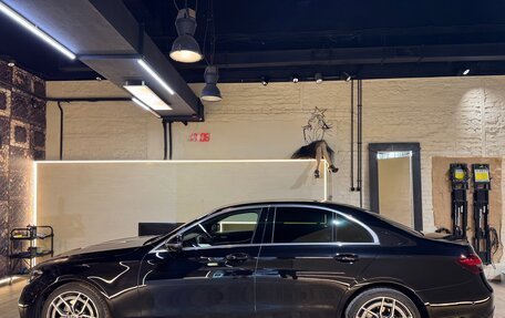 Mercedes-Benz E-Класс, 2020 год, 4 400 000 рублей, 4 фотография