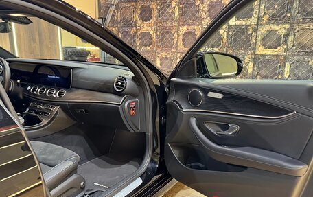 Mercedes-Benz E-Класс, 2020 год, 4 400 000 рублей, 9 фотография