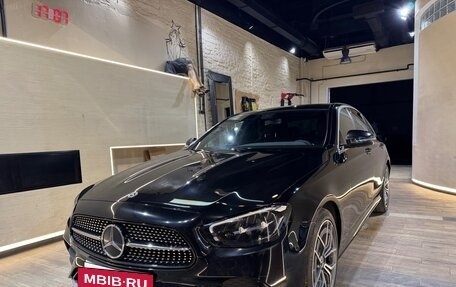 Mercedes-Benz E-Класс, 2020 год, 4 400 000 рублей, 21 фотография