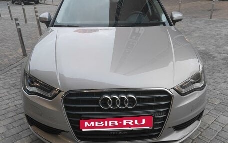 Audi A3, 2015 год, 1 470 000 рублей, 13 фотография