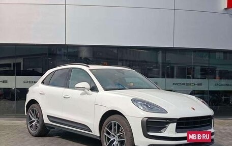 Porsche Macan I рестайлинг, 2024 год, 8 492 500 рублей, 3 фотография