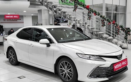 Toyota Camry, 2021 год, 3 150 000 рублей, 3 фотография