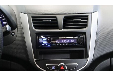 Hyundai Solaris II рестайлинг, 2012 год, 729 000 рублей, 10 фотография