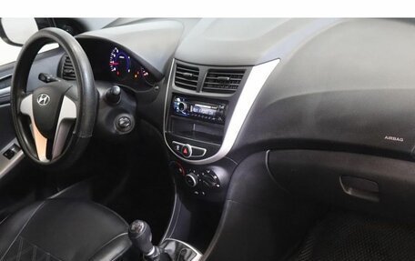 Hyundai Solaris II рестайлинг, 2012 год, 729 000 рублей, 5 фотография