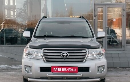 Toyota Land Cruiser 200, 2012 год, 4 200 000 рублей, 2 фотография