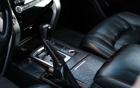 Toyota Land Cruiser 200, 2012 год, 4 200 000 рублей, 33 фотография