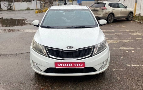 KIA Rio III рестайлинг, 2012 год, 690 000 рублей, 1 фотография