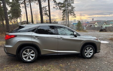 Lexus RX IV рестайлинг, 2017 год, 3 550 000 рублей, 8 фотография