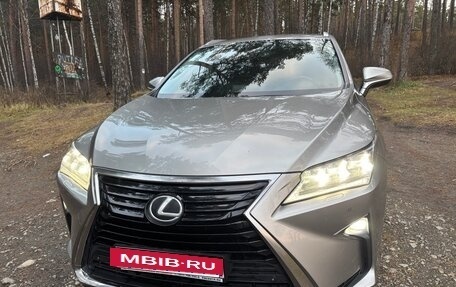 Lexus RX IV рестайлинг, 2017 год, 3 550 000 рублей, 2 фотография
