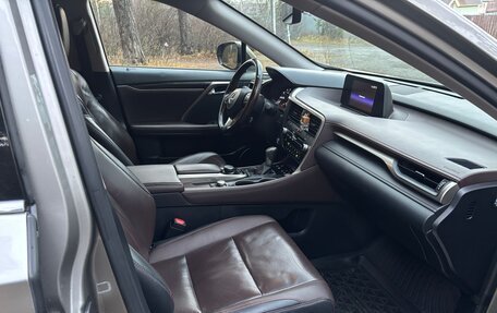 Lexus RX IV рестайлинг, 2017 год, 3 550 000 рублей, 9 фотография