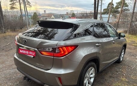 Lexus RX IV рестайлинг, 2017 год, 3 550 000 рублей, 7 фотография