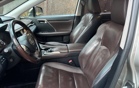 Lexus RX IV рестайлинг, 2017 год, 3 550 000 рублей, 13 фотография