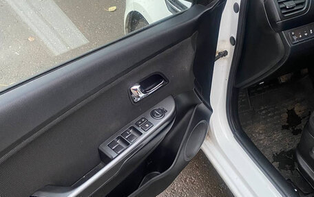 KIA Rio III рестайлинг, 2012 год, 690 000 рублей, 10 фотография