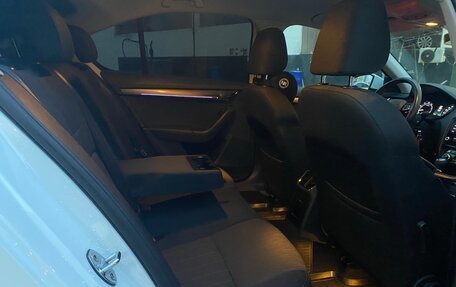 Skoda Octavia, 2017 год, 1 790 000 рублей, 8 фотография