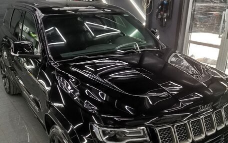 Jeep Grand Cherokee, 2018 год, 7 000 000 рублей, 28 фотография