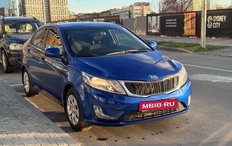 KIA Rio III рестайлинг, 2012 год, 740 000 рублей, 2 фотография