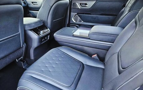 Infiniti QX80, 2025 год, 15 470 000 рублей, 14 фотография